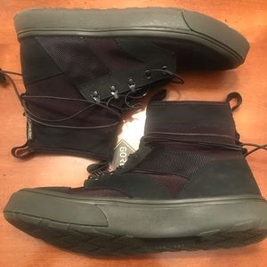converse jump boots